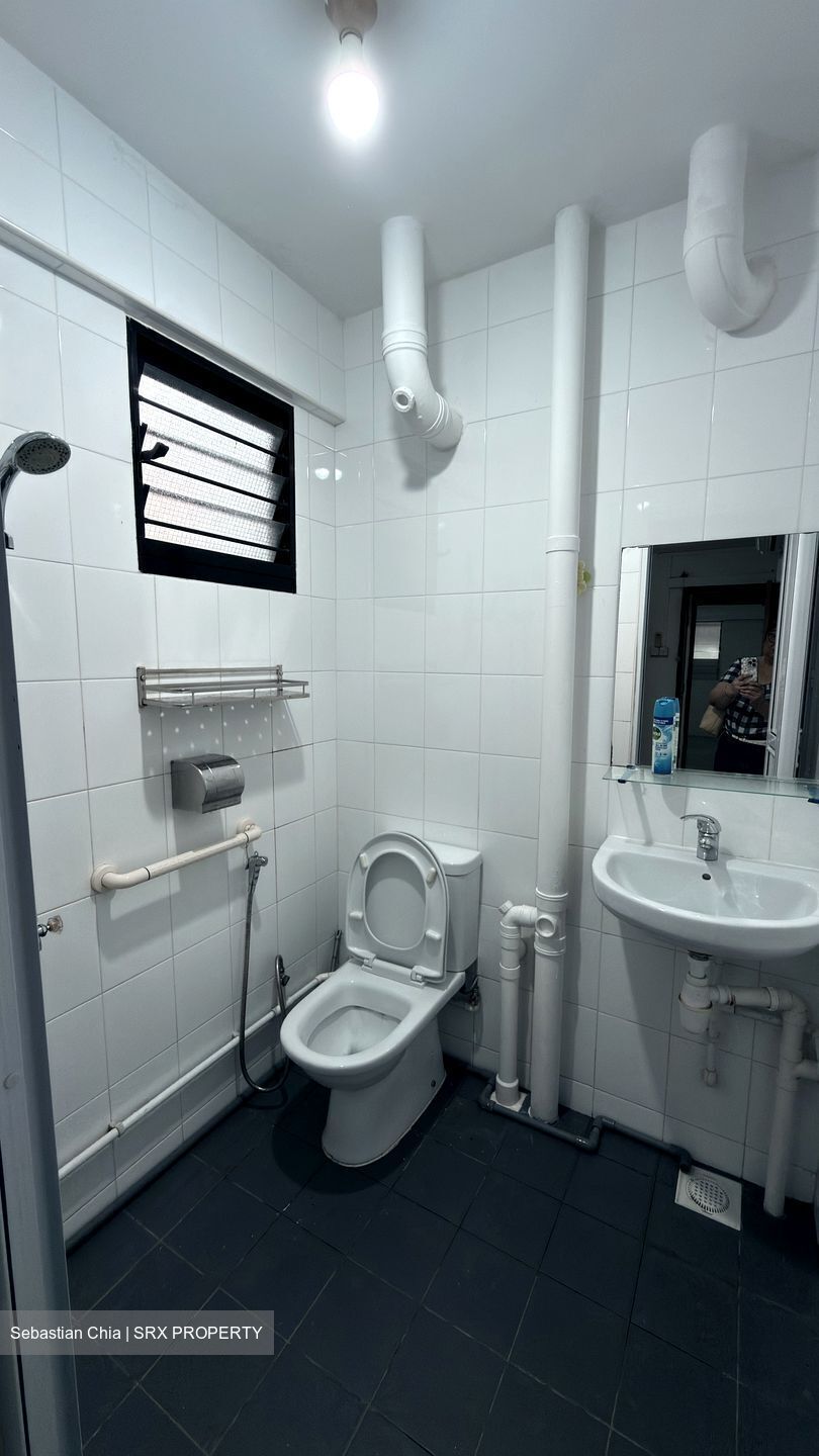 Blk 327 Hougang Avenue 5 (Hougang), HDB 3 Rooms #575875421